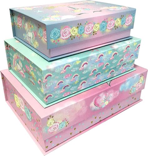 small decorative boxes with lids